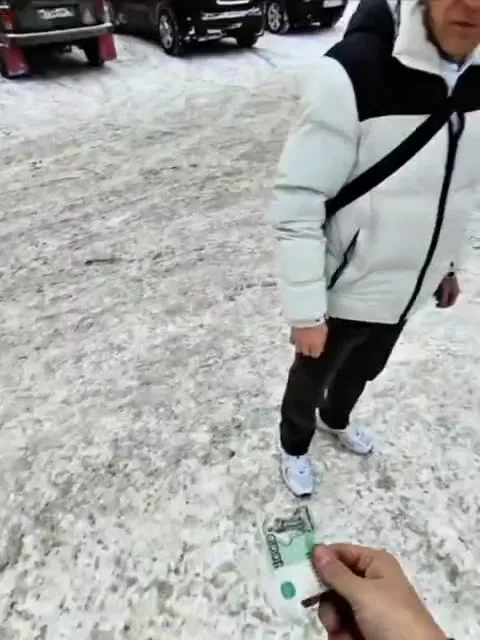 Деньги не заменят достоинство