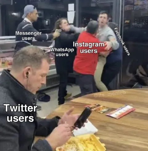 Twitter Users Ignore the Fight