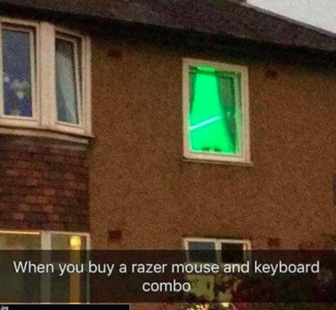 Razer Combo Green Window