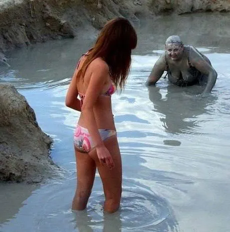 Неожиданный гость в воде