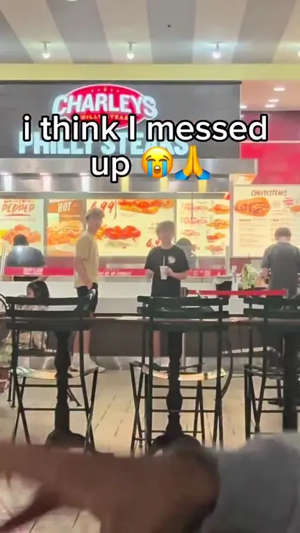Pianist Gets Escorted Out