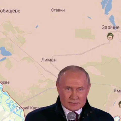 Путин варит котёл на карте