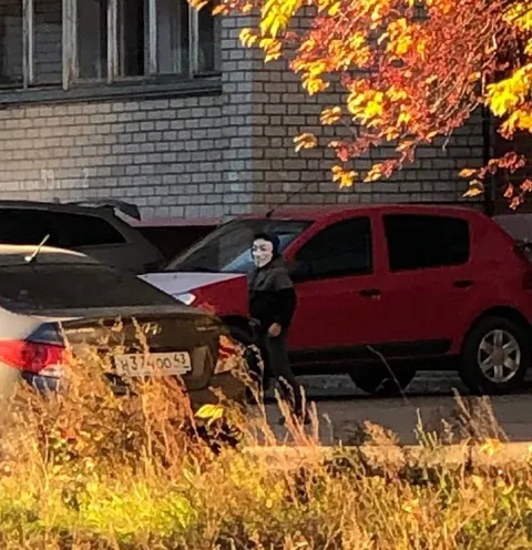 Человек между машинами