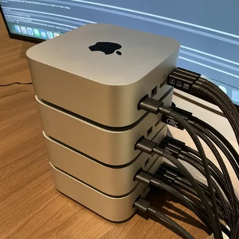 Стек из Mac mini