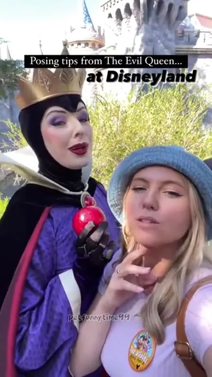 Evil Queen Posing Tips at Disneyland