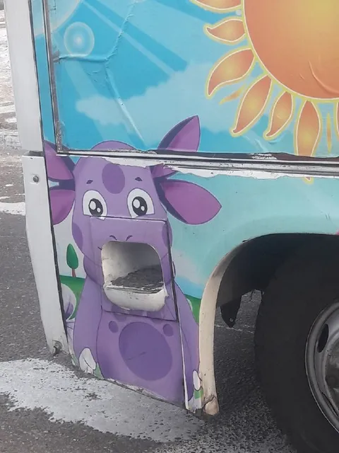 Лунтик с мусорным ртом