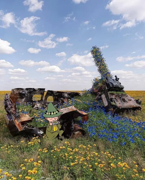 Снусмумрик среди обломков