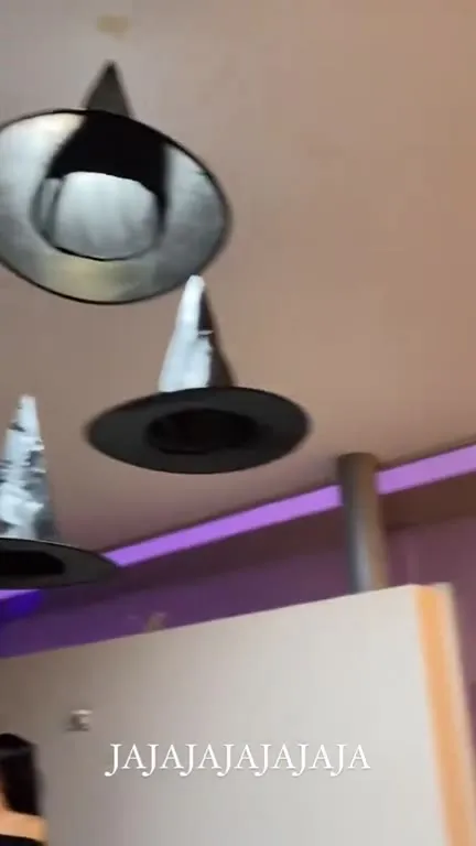 JAJAJA en fiesta de disfraces