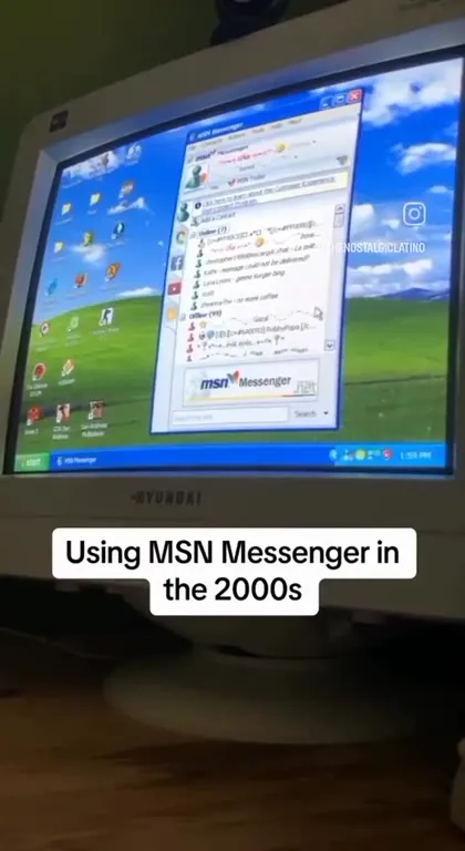 Using MSN Messenger in the 2000s