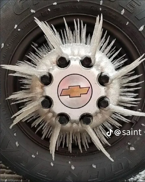 Шипастое колесо Chevrolet