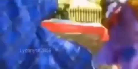 Марио дерётся с зелёным гигантом