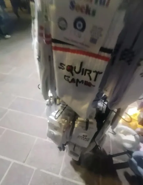 Squirt Gum Display