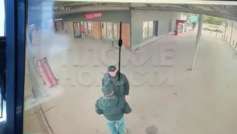 Чихнул — и все упали