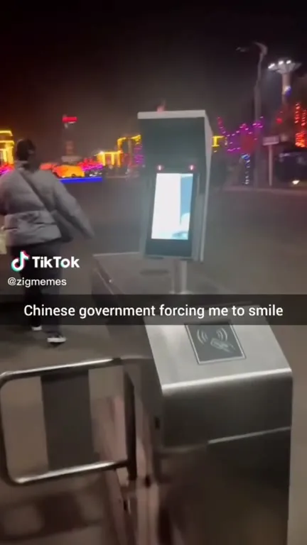 Chinese Government Makes Me Smile