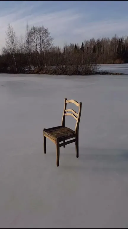 Нейросеть рисует стулья на льду