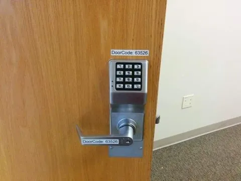 Door Code Clearly Visible
