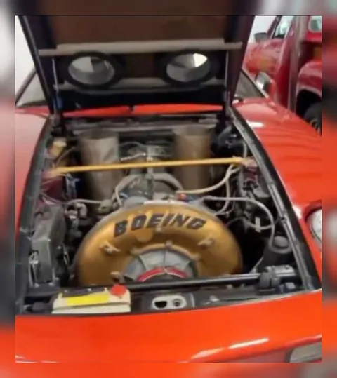 Boeing Engine Car