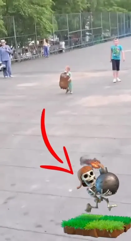 Малыш и скелет с бомбой