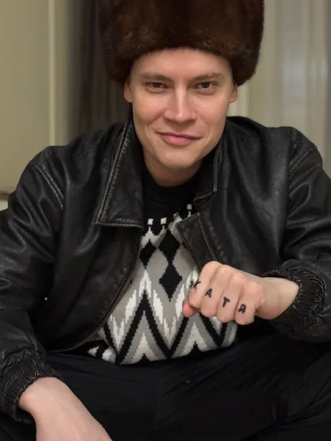 Катя на пальцах