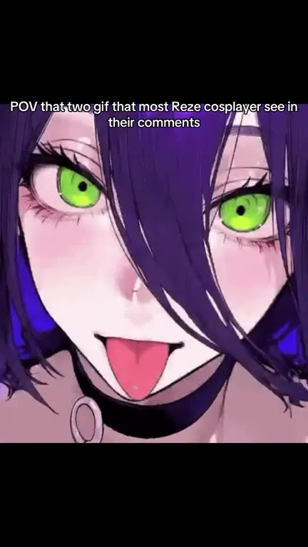 Reze Cosplayer Sees Two GIFs
