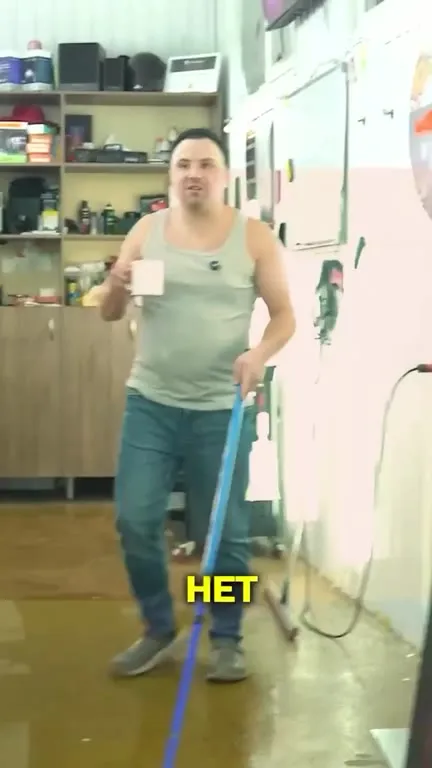 Шиномонтажка? Та нехуй делать