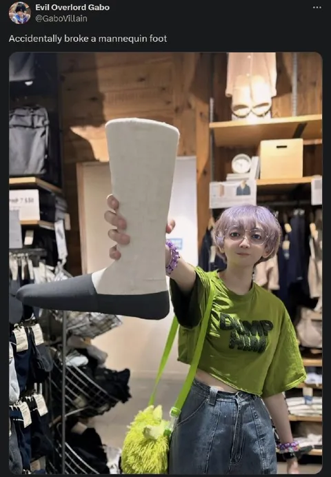 Accidentally Broke a Mannequin Foot