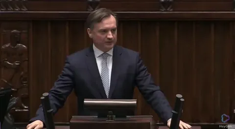 Серьёзная речь в парламенте