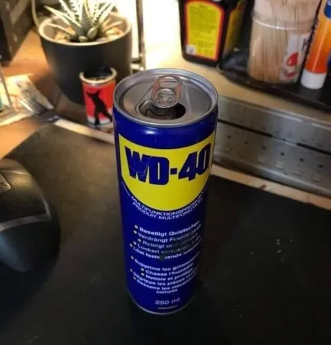 Банка WD-40 как газировка