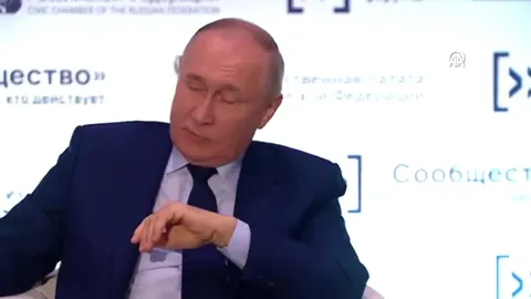 Сначала Путин, потом мулла смеётся