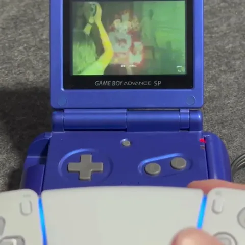 Игра на Game Boy Advance SP