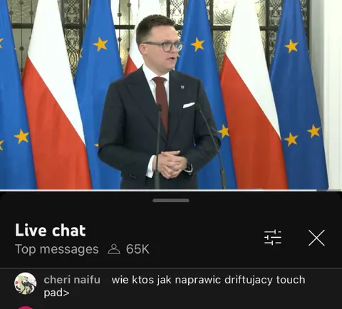 Driftujący touchpad na konferencji