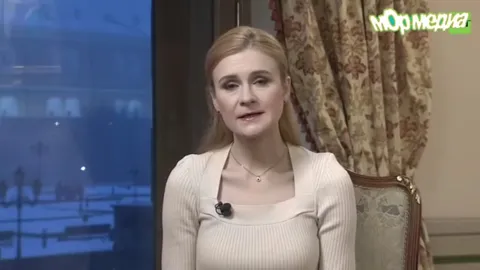 Сначала серьёзно, потом неловко