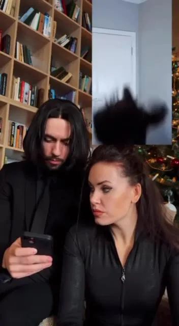 Серьезный танец и падение
