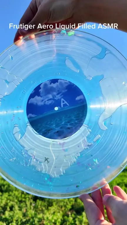 Frutiger Aero Liquid-Filled ASMR