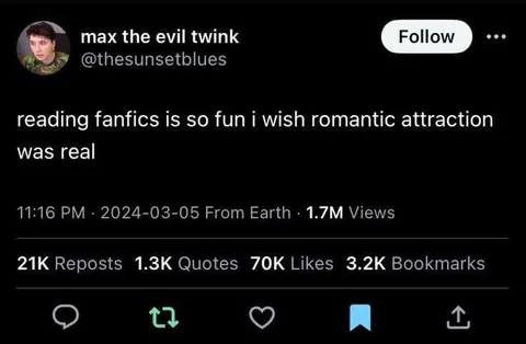 Reading Fanfics and Wanting Romance