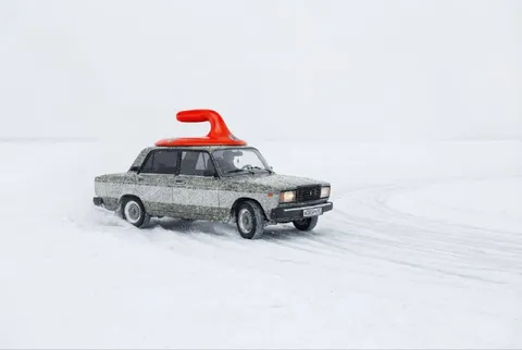 Жигули с красным багажником