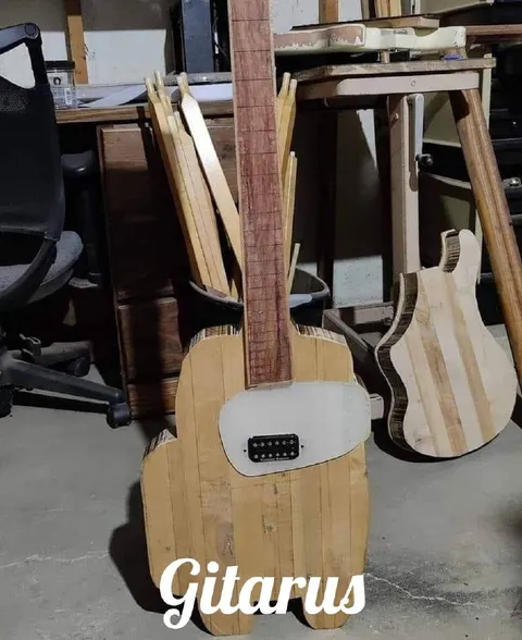 Gitarus Guitar Creature