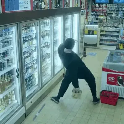 Танец между холодильниками