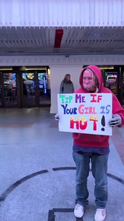 Tip Me If Your Girl Is Hot