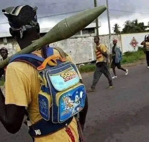 Sonic Missile Backpack