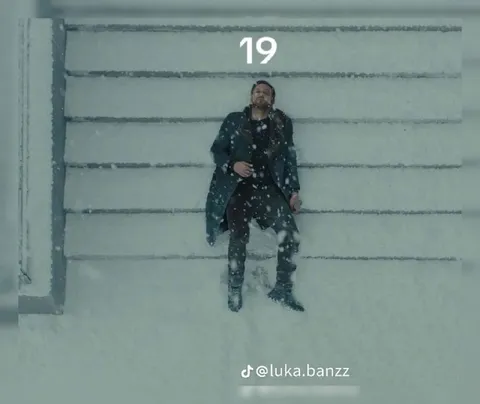 Человек под номером 19
