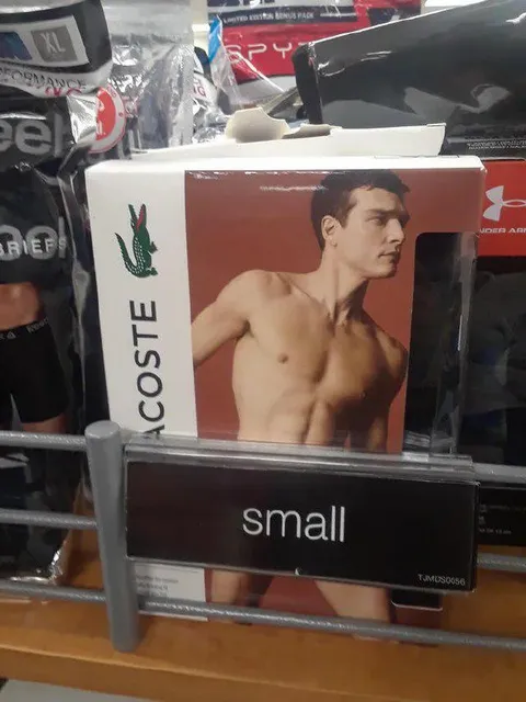 Lacoste Small Size