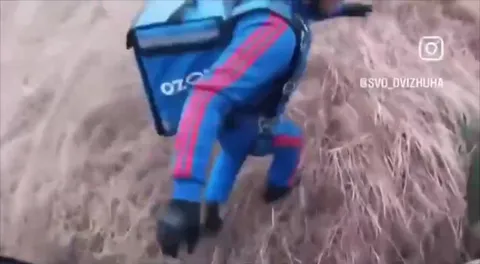 Курьеры Ozon штурмуют поле