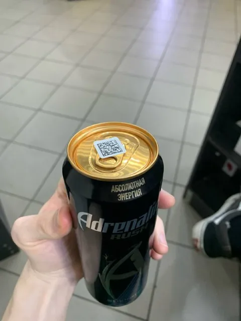 Честный знак на банке энергетика