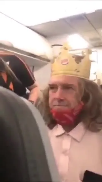 Король в салоне самолёта