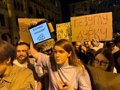 Відставка Сирського!