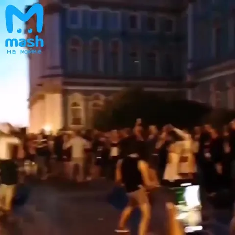 Питер вырвался после изоляции