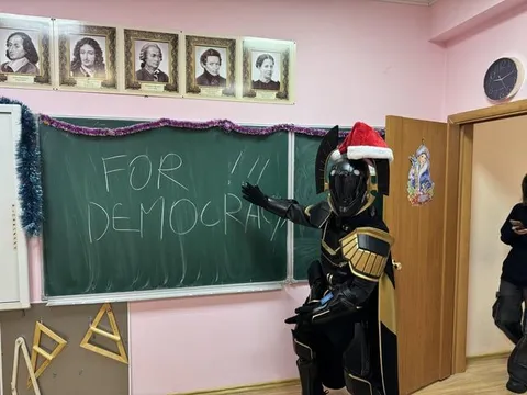 Santa Space Marine for Democraу