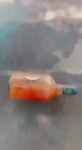 Бутылка катится к финалу