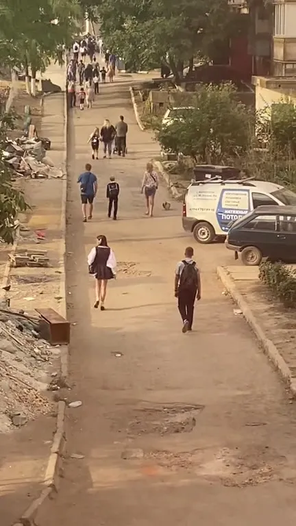 Эпичный поход по двору
